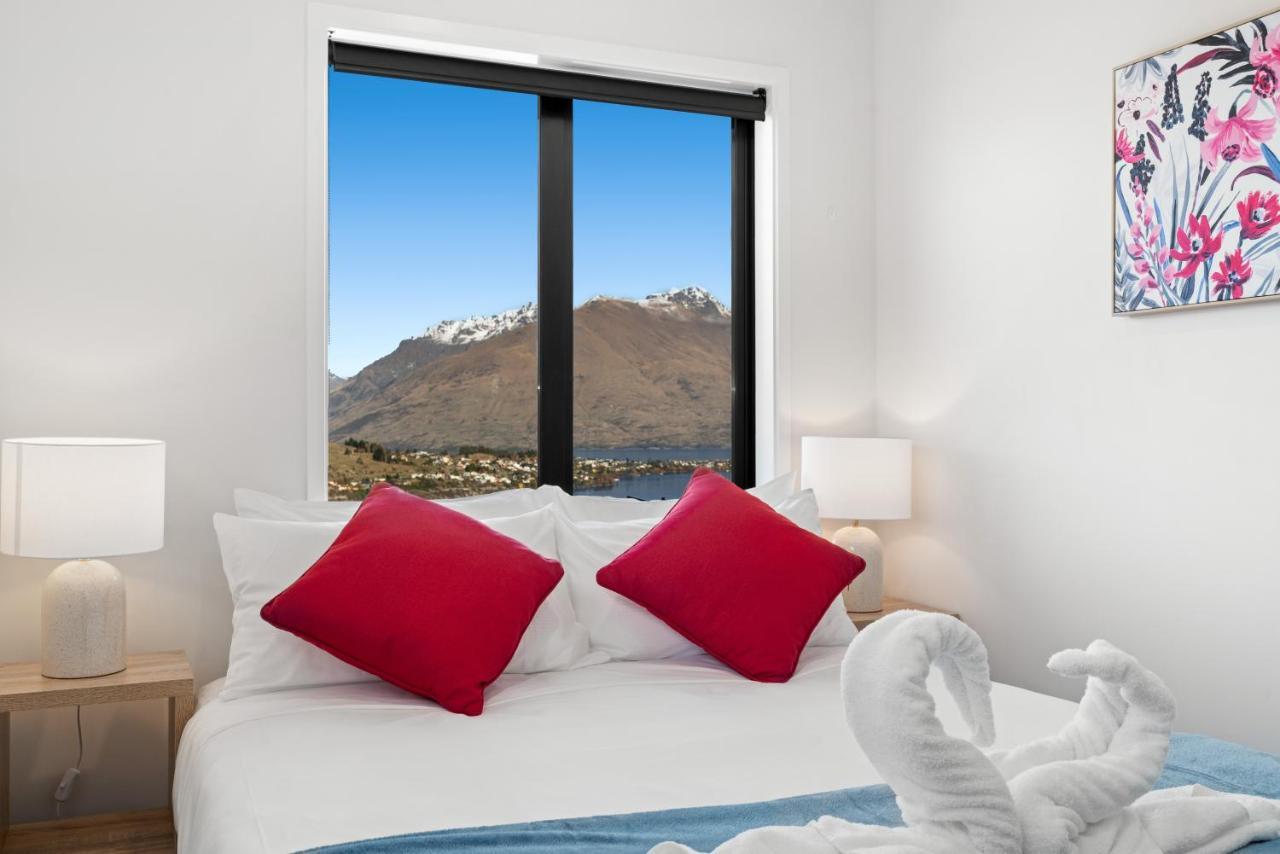 Holiday home A Luckie Charm - 3-bedroom Townhouse With Spectacular View