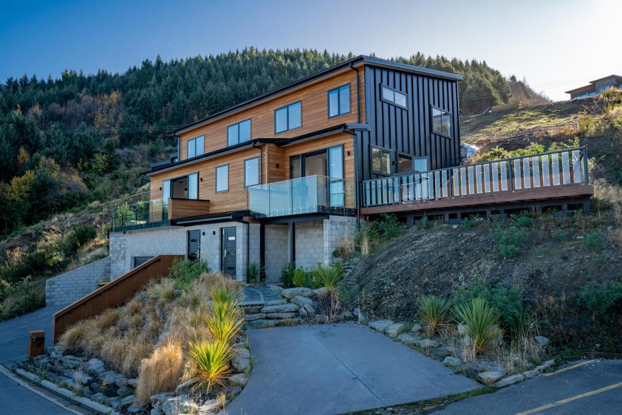 Holiday home A Luckie Charm - 3-bedroom Townhouse With Spectacular View